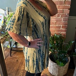 Maurice’s Short Sleeve Duster EUC